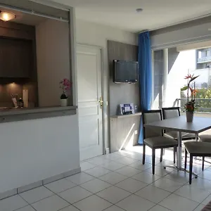 Séjours&affaires Ferrand Park République Apartahotel